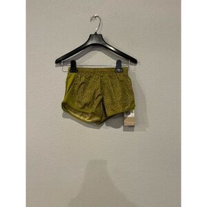 Nike Women's Size Small Snakeskin Print Dri-FIT Shorts‎ Green NWT